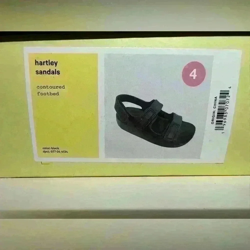 New Art Class Black Hartley Sandals Girls Size 4